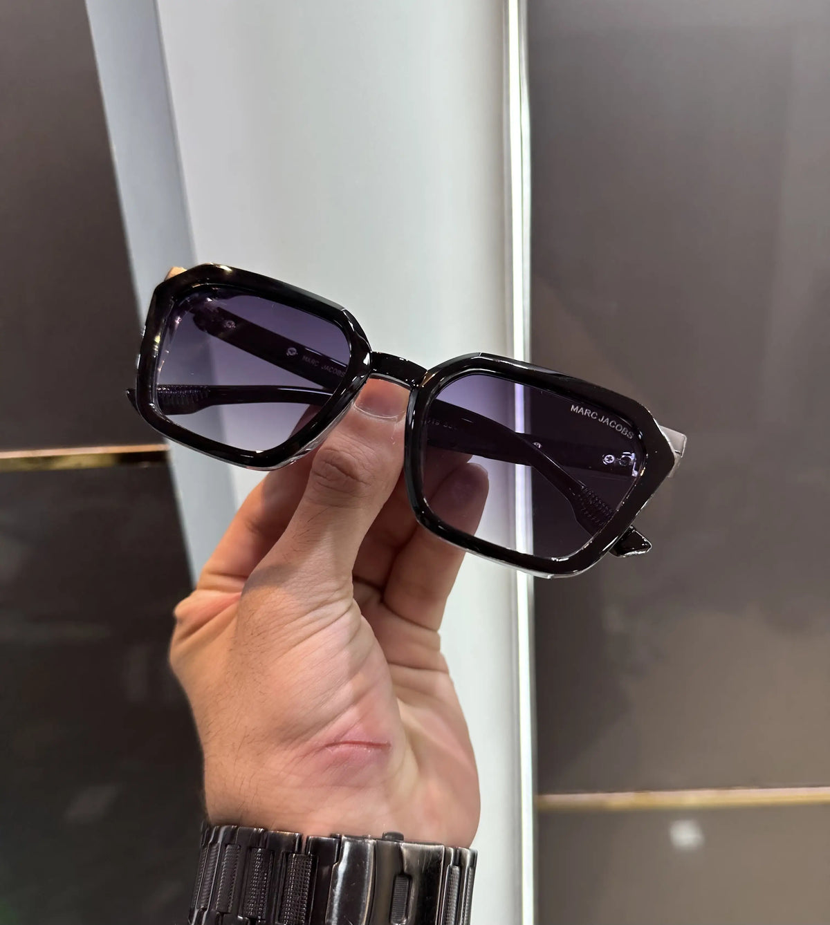 Marc Jacobs Black Shaded Lens Premium 2019