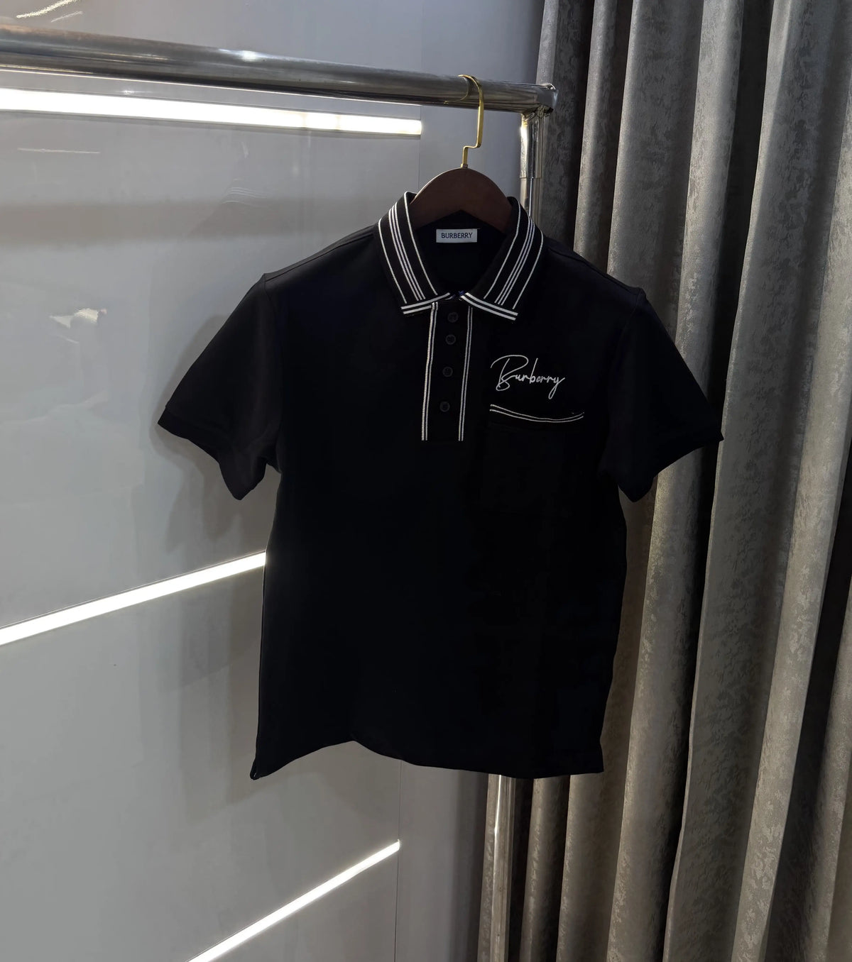 Burberr y Black Embroidery Logo Premium Classic Polo T-Shirt