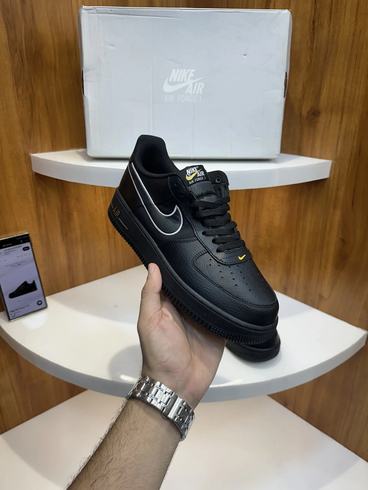 Nike_Airforce 1 Low 07 Metallic Silver Sneakers