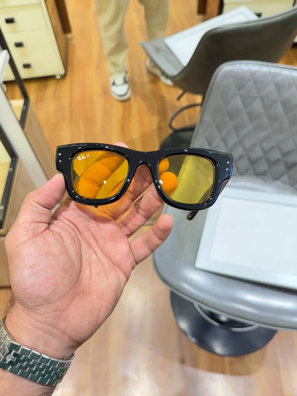 Ray ban Puffer Black Yellow Premium Model