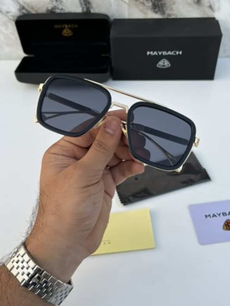Maybach_2233_gold_black