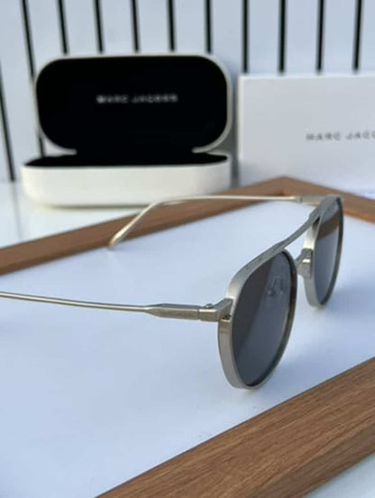 marc jacobs metal silver black