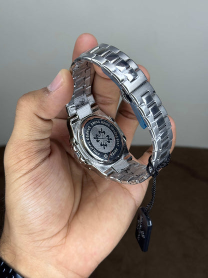 Patek  Philippe Nautilus Platinum Ruby Edition Quartz Watch