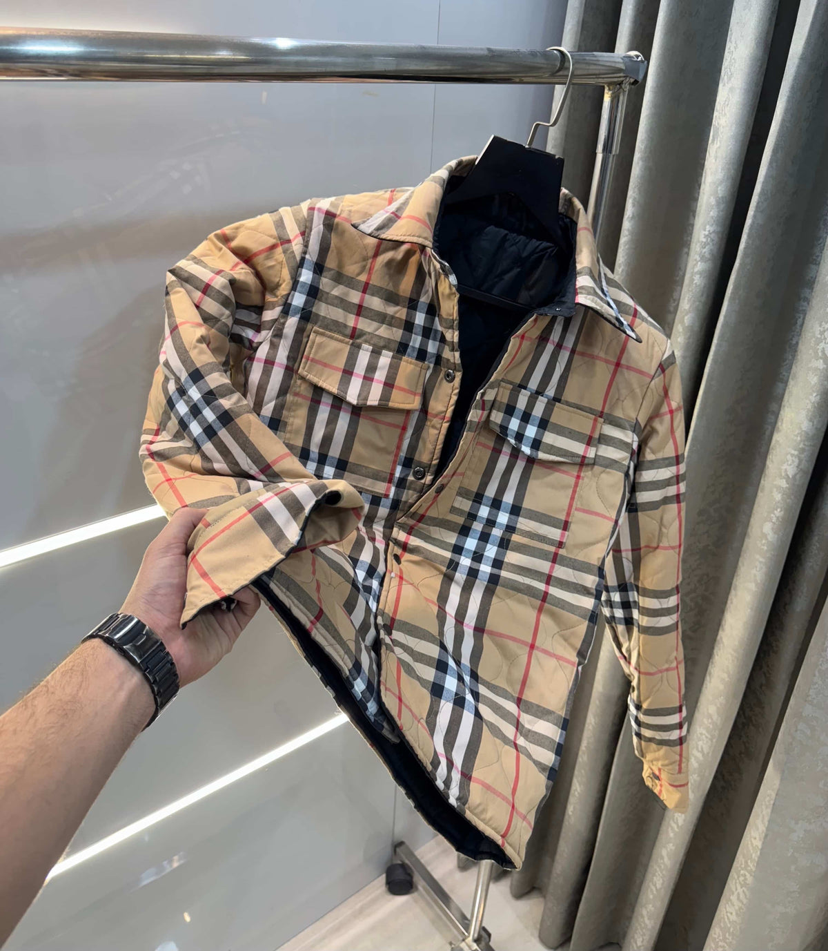 Burberr y Brown Reversible Imported Puffer Jacket 2 in1
