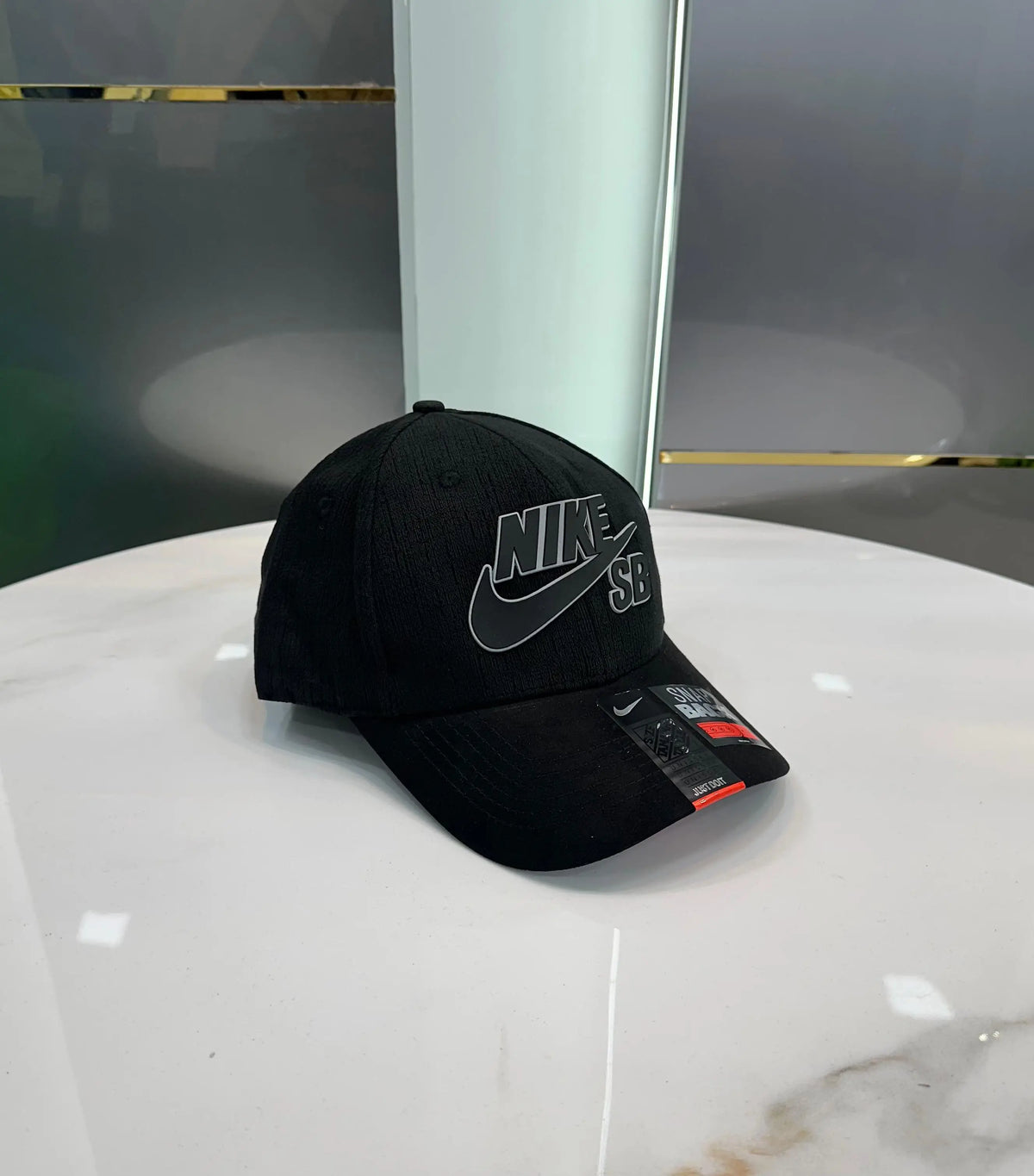 Nik e SB Black 002 Premium Imported Cap