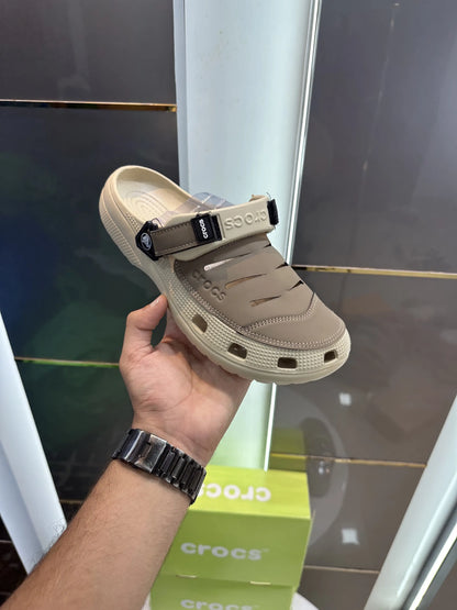 Crocs_Yukon Vista Cream Brown Clogs