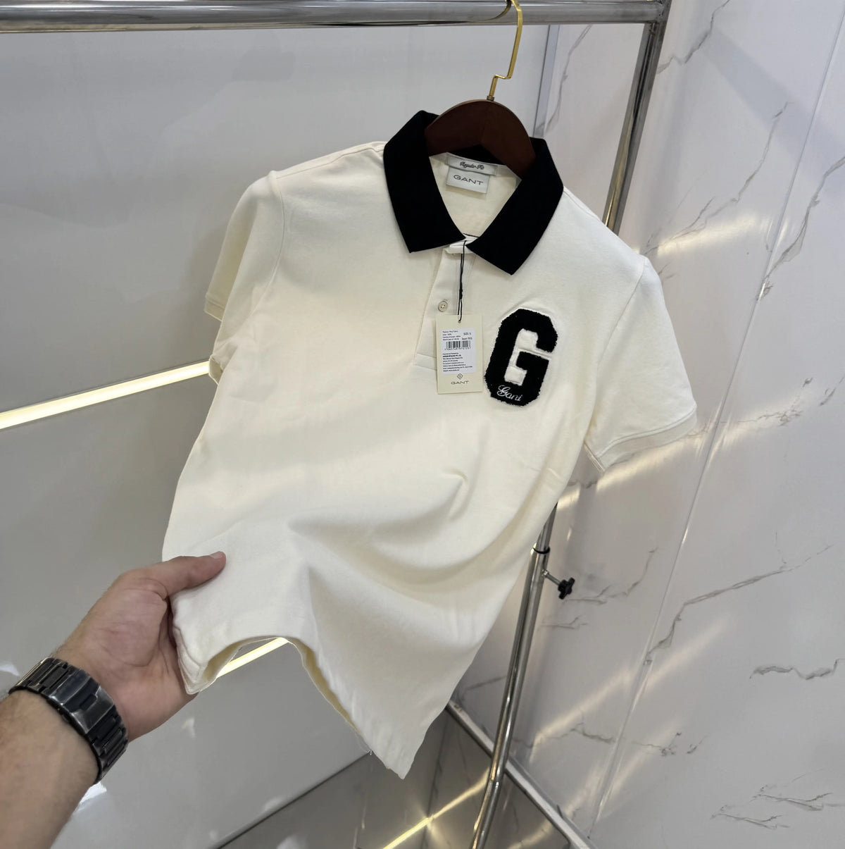 l Gant Cream Logo Work Premium Polo T-shirt