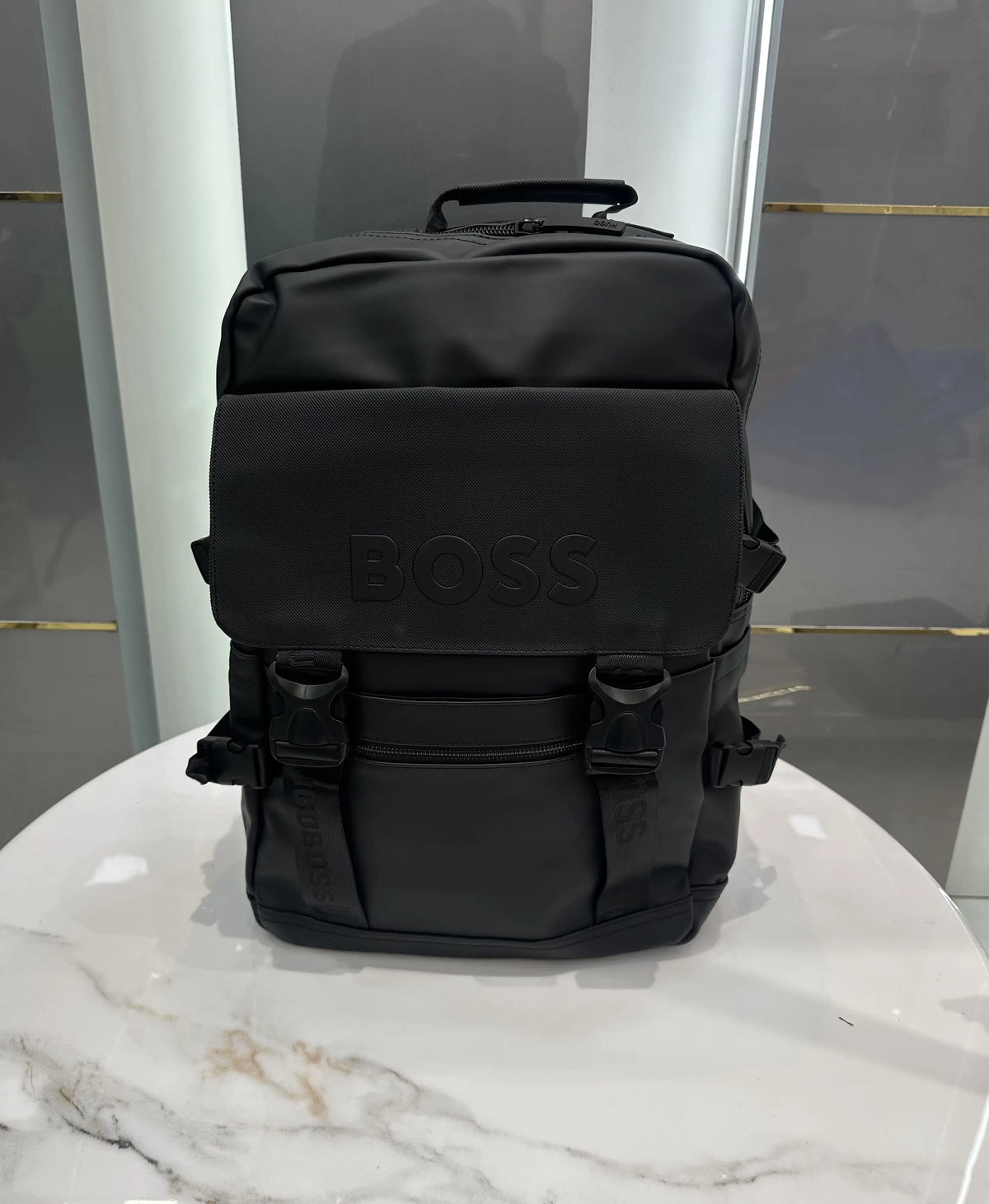 Hugo Bos s Luxury Imported BackPack 5021
