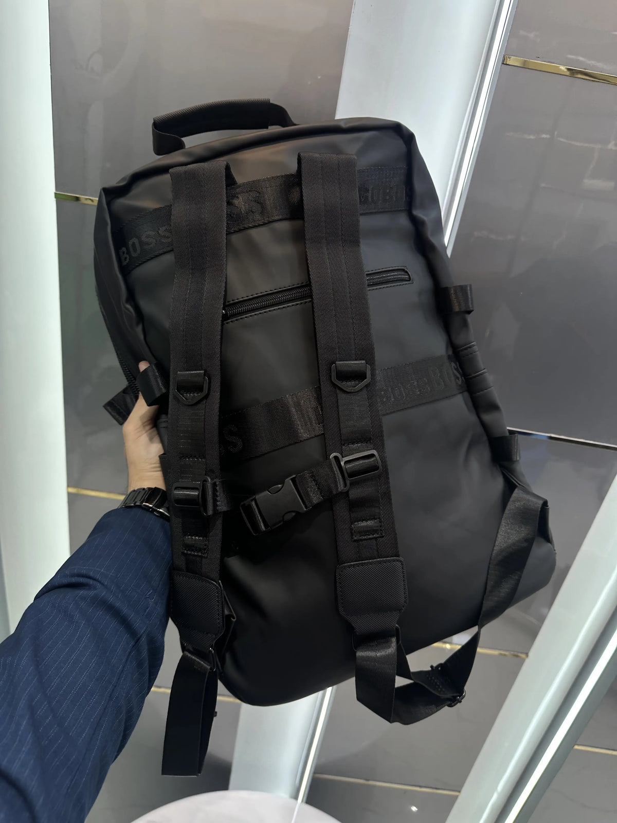 Hugo Bos s Luxury Imported BackPack 5021