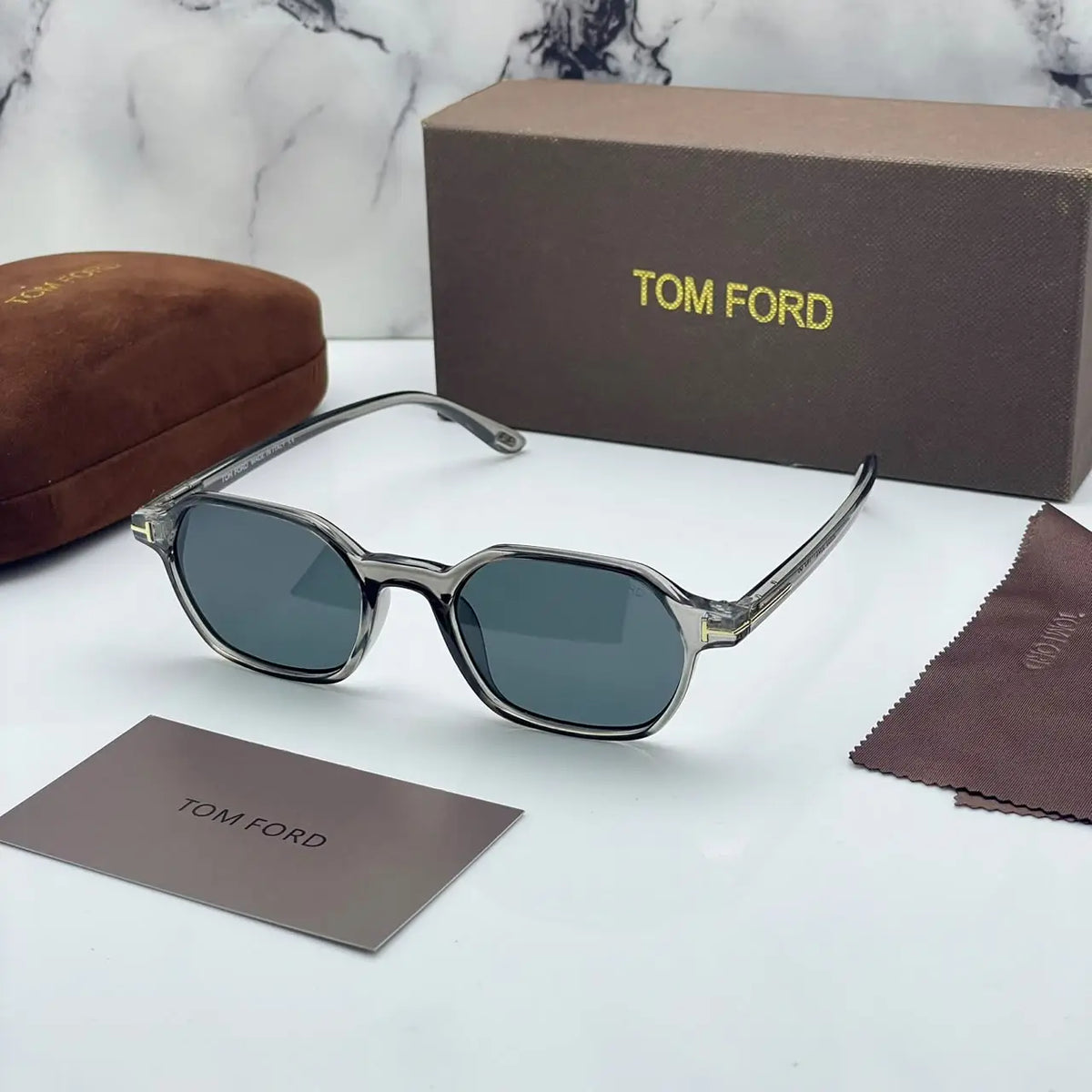 Tomford 6633 grey black 
