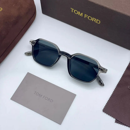 Tomford 6633 grey black