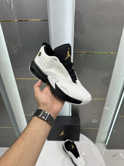 Jordan_Max Aura 6 White Black Gold