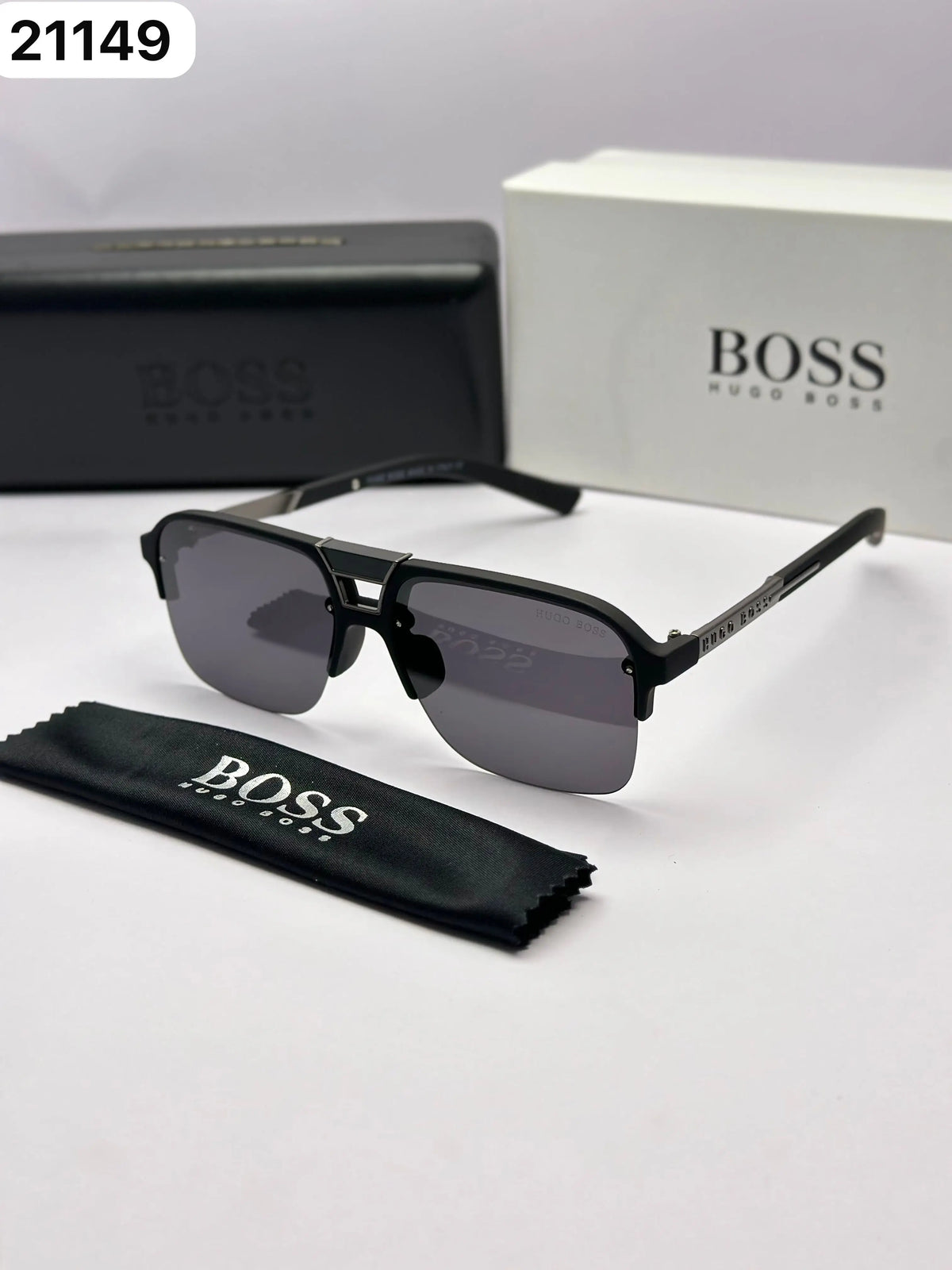 Hugo Boss 21149 Matt black