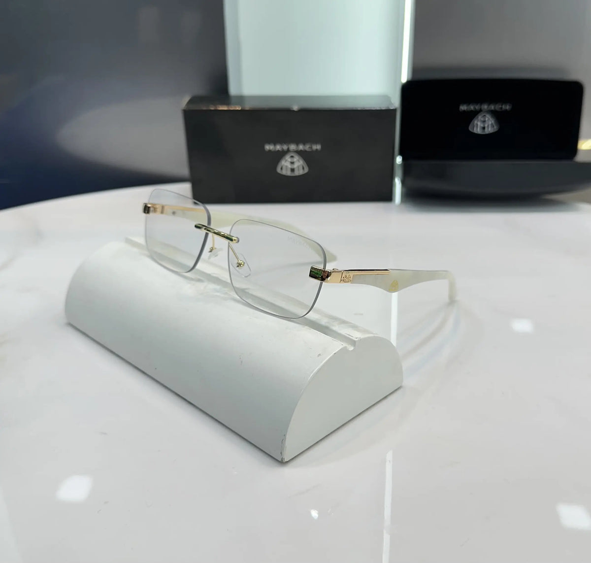 Maybach White Marble Aujle Premium Glasses Z25