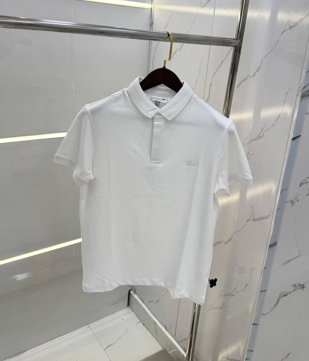 Lacost e White Embroidery Logo Premium Polo T-Shirt
