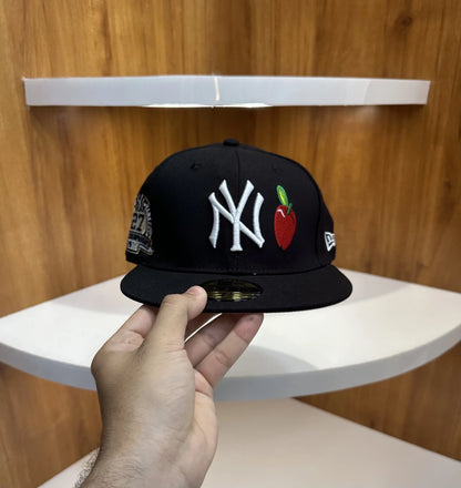 NY Premium Imported Cap White Black n100