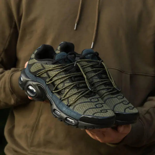 Nike_Airmax Plus Utility Black Olive