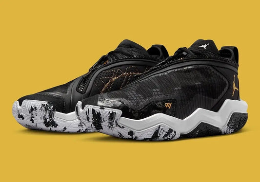 Jordan_Why Not 0.6 Black Metallic Gold