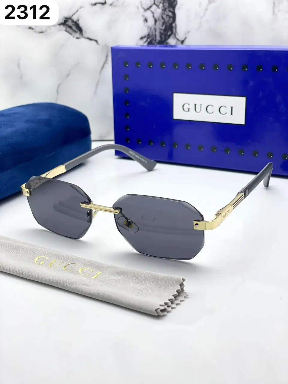 GUCCI 2312 GOLD BLACK 