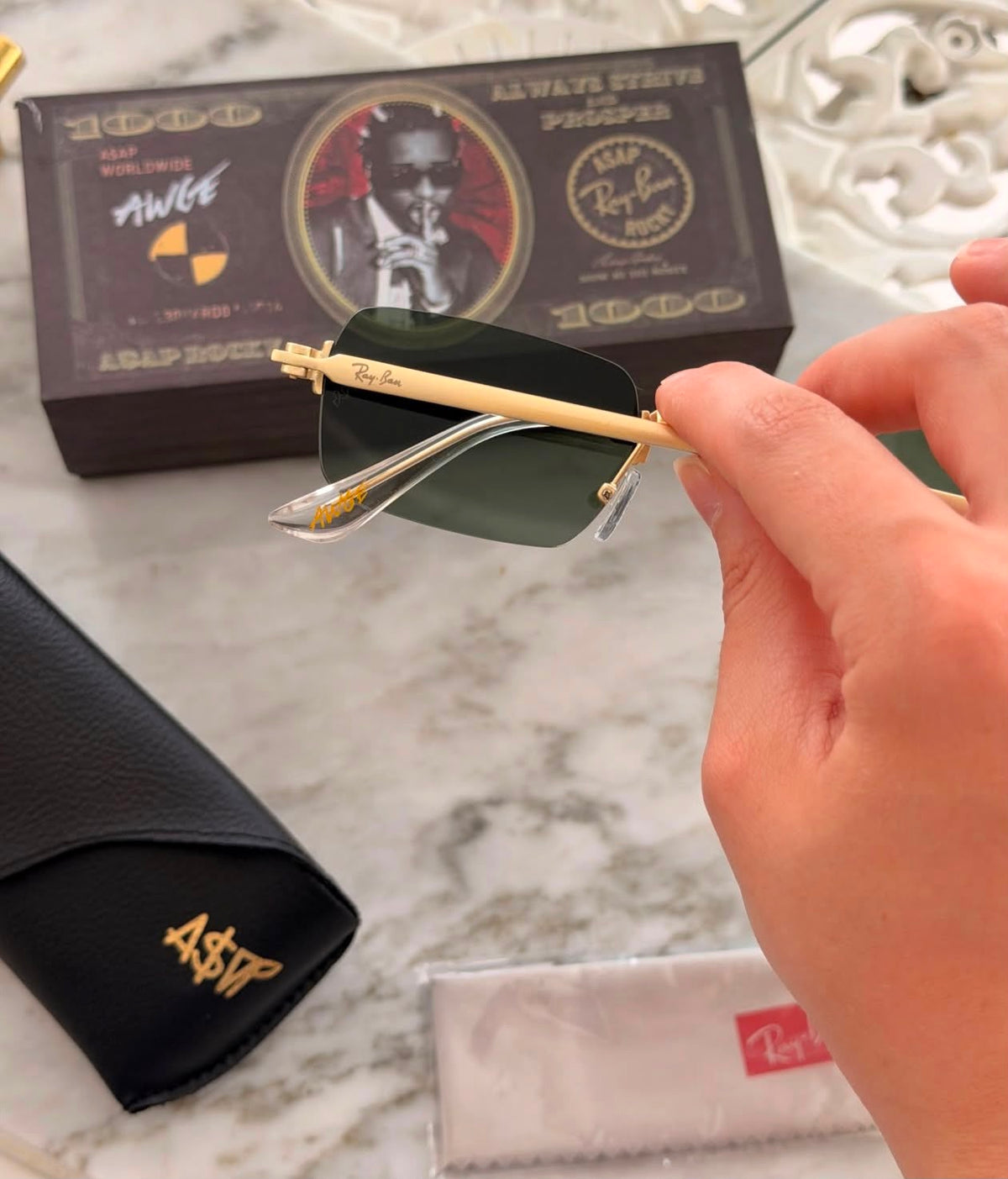 RB 888 GREEN TINTED PREMIUM SUNGLASS