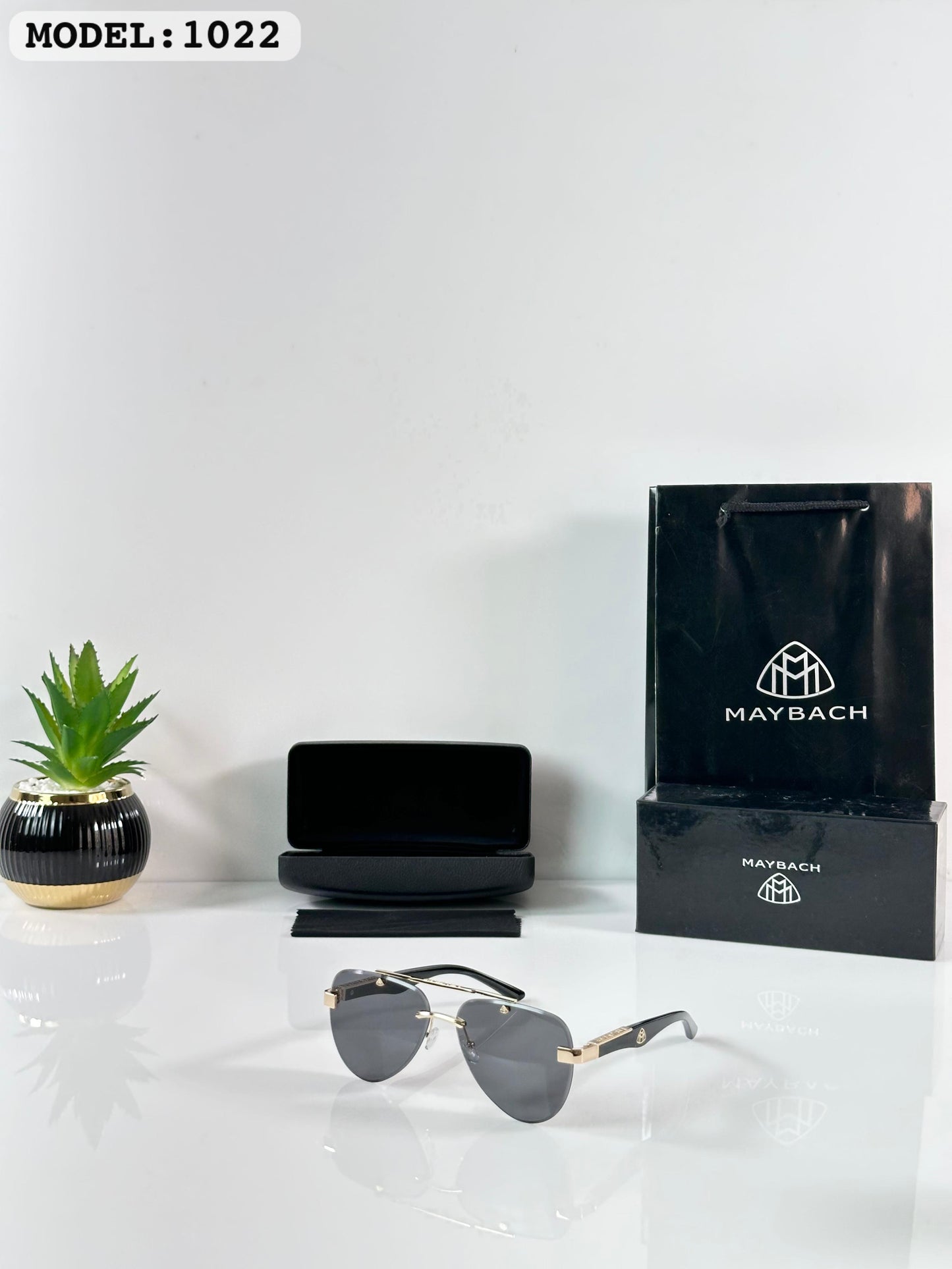 Maybach Premium Black