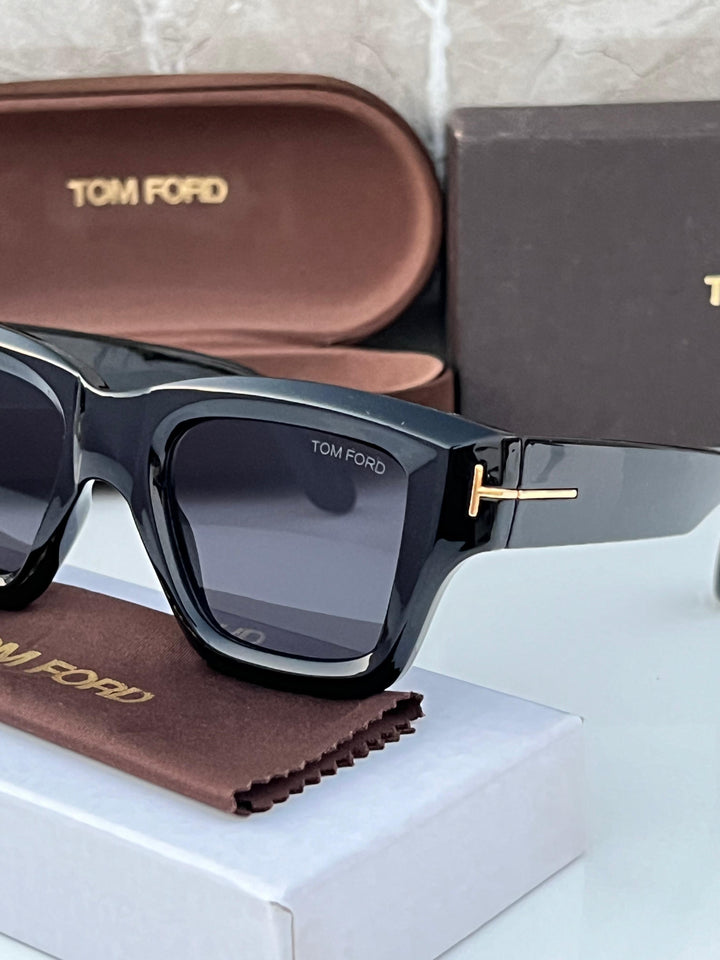 TOM FORD 184 BLACK SUNGLASS
