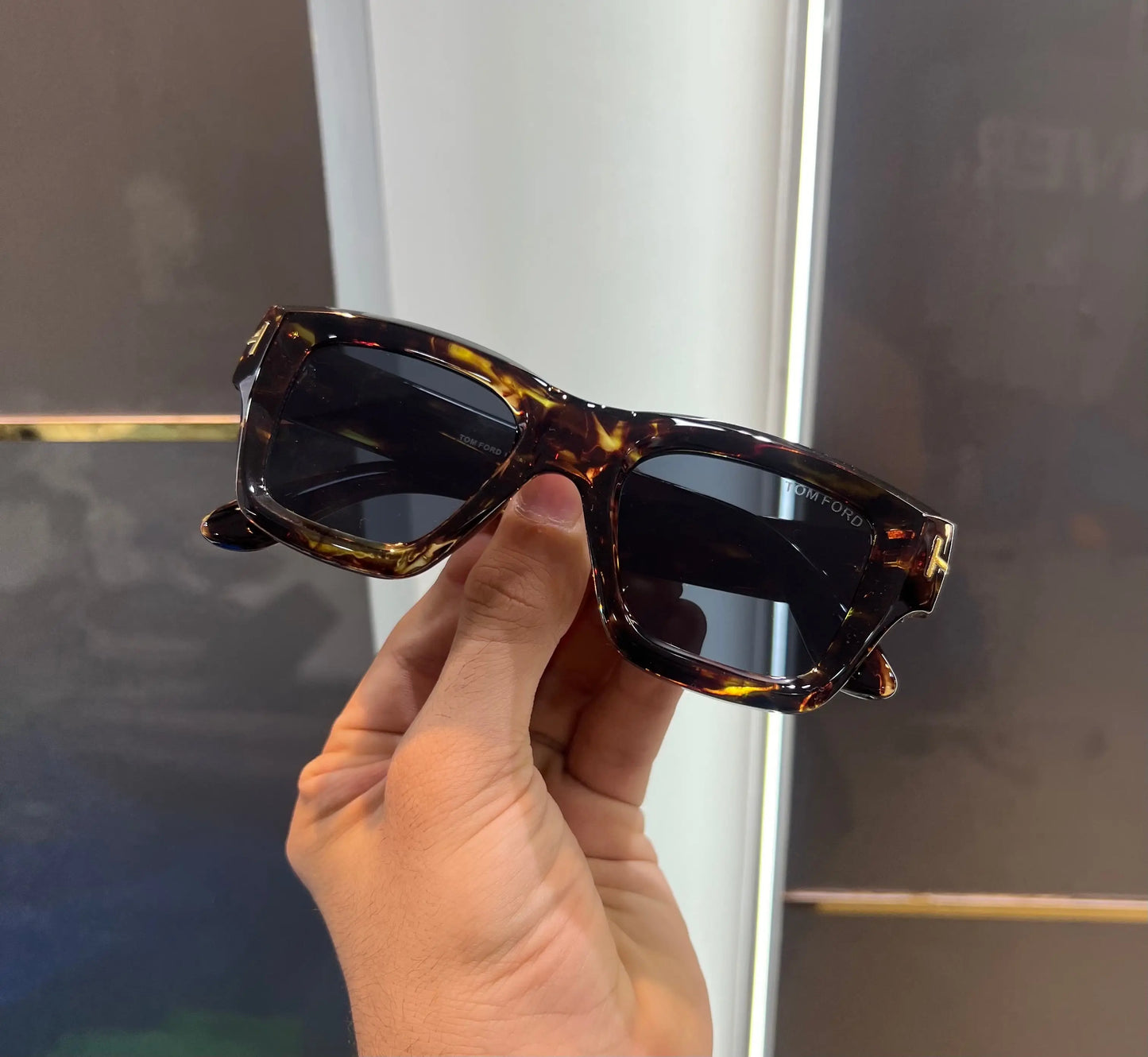 Tomford 184 Tiger Black