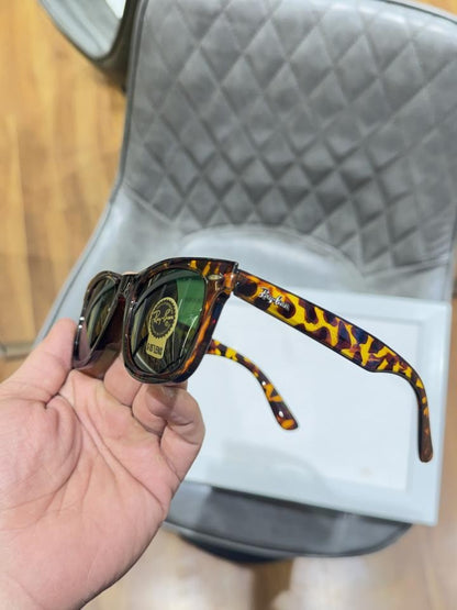 Rayban 2140 tiger green