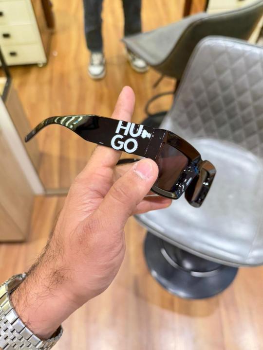 Hugo_boss_1310_glossy_black