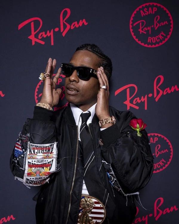 Rayban 4940 puffer diamond Celebrity Edition